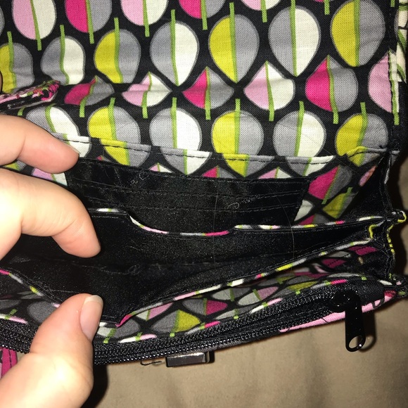 Vera Bradley wristlet - Picture 3 of 3